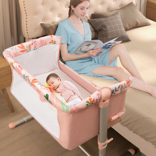 Folding Baby Bassinet Bedside Sleeper with 4 Adjustable Heights-Pink